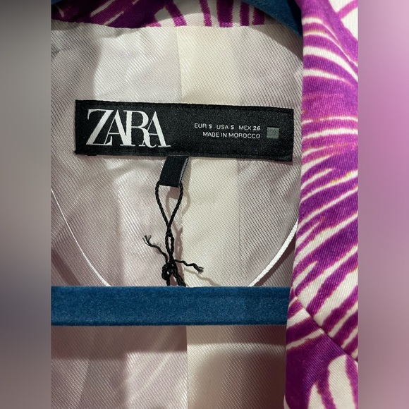 Zara Satin Effect Printed Blazer Purple Multicolor Blogger’s Favorite Size Small - Picture 8 of 16
